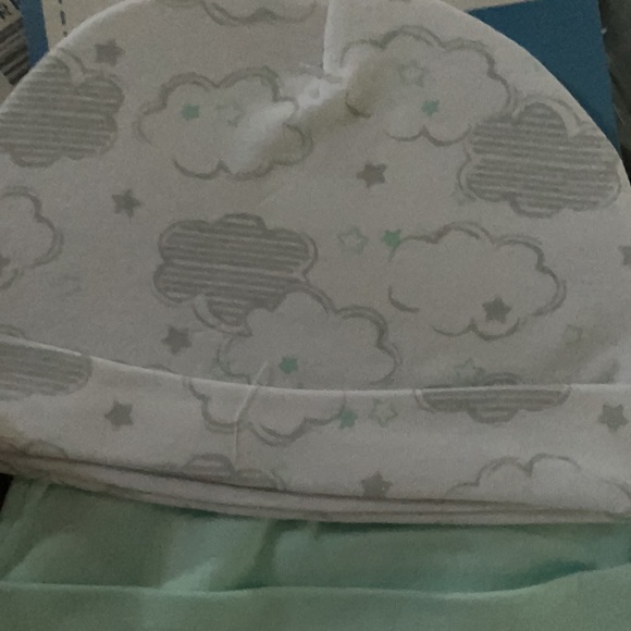 3 baby hats set - Picture 2 of 6